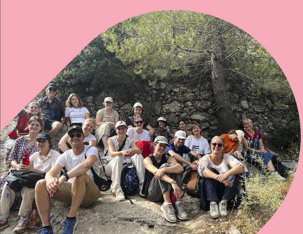 Fototentoonstelling over inleefreis Palestina  trekt langs scholen in Westhoek